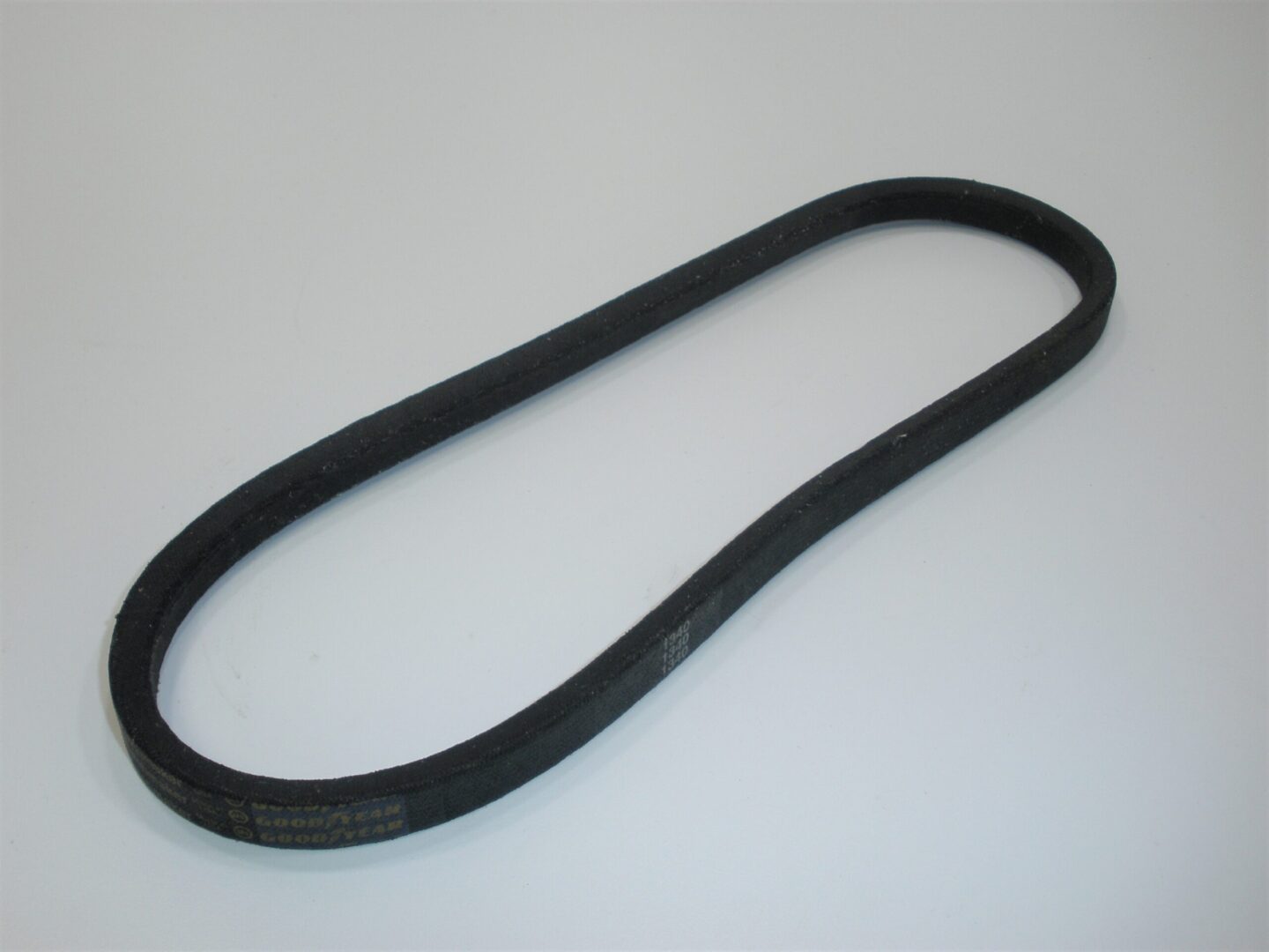 goodyear-a23-4l250-hyt-plus-matchmaker-motor-accessory-v-belt-newfree-ship-_md_-2-18-21-woqiefjqwopfjwipoefjwfjwoiefjiej-2-