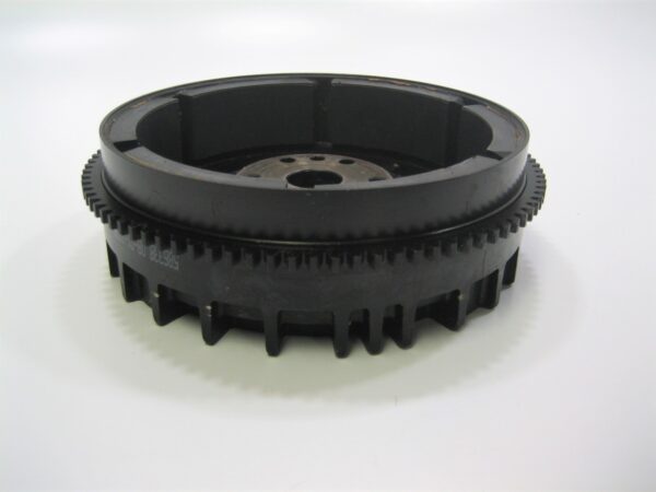 omc-3010265-586338-evinrude-johnson-marine-outboard-boat-motor-flywheel-oem-_md_-2-9-21-weopifjqwepofiwjepfoiqjwfopiwjow-6-