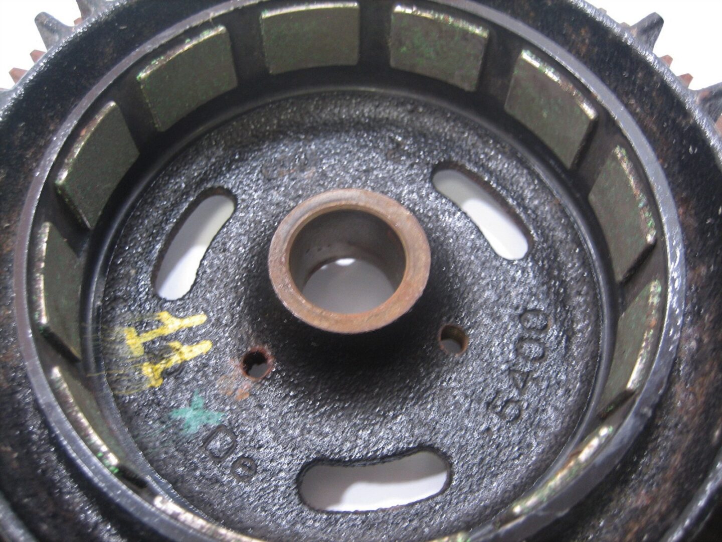 omc-586955-evinrude-johnson-marine-boat-outboard-motor-flywheel-blemfree-ship-_md_-2-9-21-pwoqeifjpwoeijqiojeioepwfiojpowi-6-