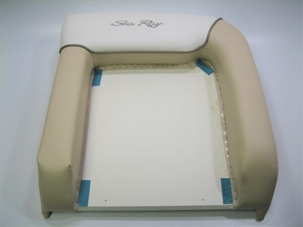 sea-ray-2076929-helm-seat-cushion-board-_md_-2-25-21-qweopfk-wopefkfopqkw-2-
