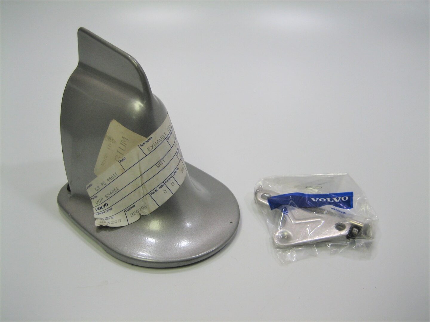 volvo-penta-854061-marine-gas-sterndrive-motor-exhaust-housing-outlet-oemnew-_md_-2-4-21-pwoeifjwepfowipeoiwjwioeifi-1-