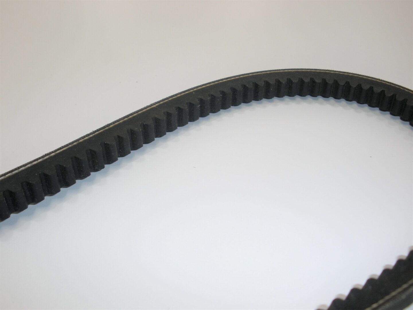 Courroie Trapézoïdale (V-belt) Pour Volvo Penta 4.3-5.7L - Direction Assistée/Alternateur - 3852464