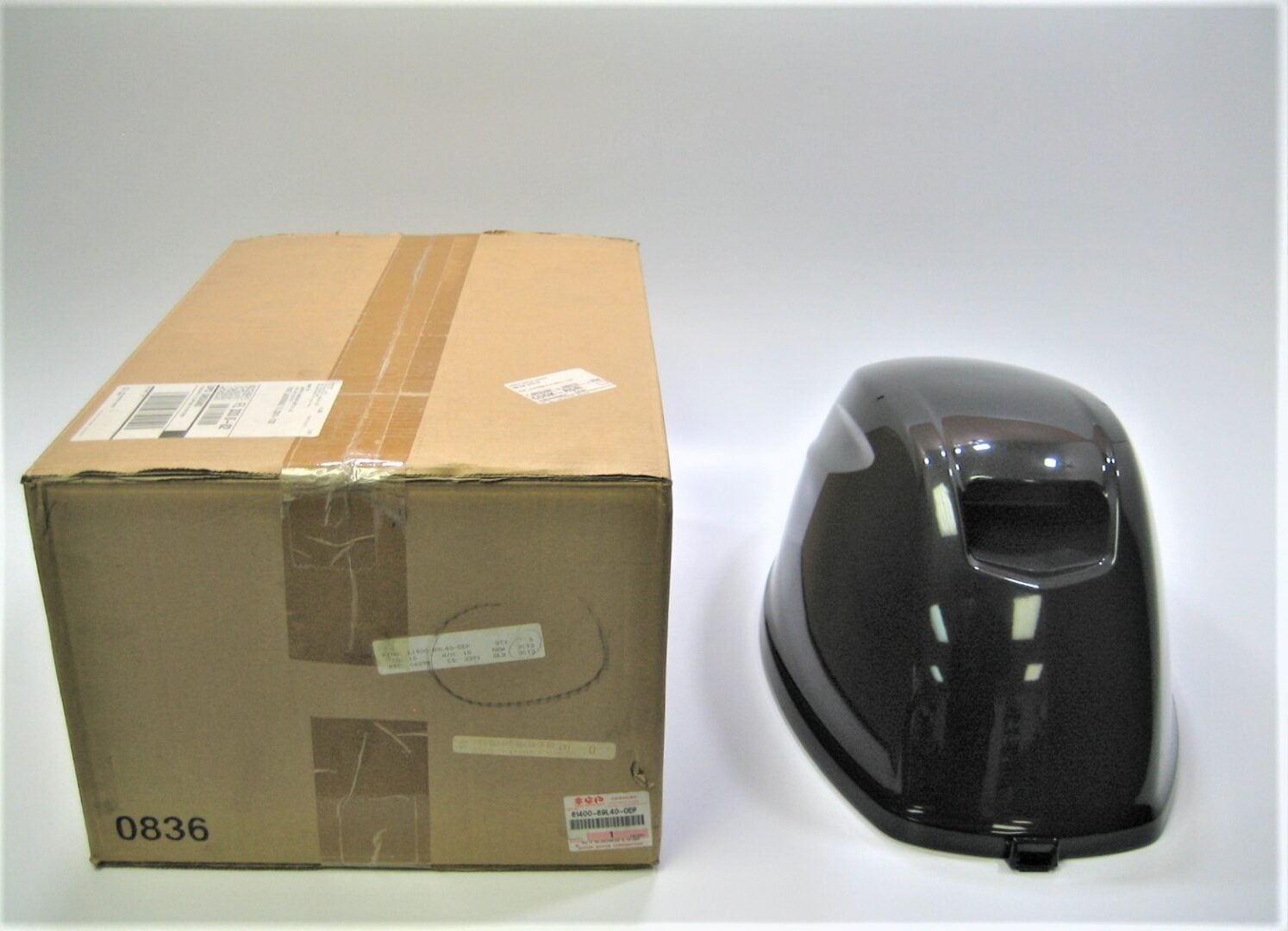 suzuki-61400-89l40-0ep-outboard-motor-engine-oem-hood-cowling-cover-assembly-new-_md_-3-11-21-wopeifjwpoiefwfijwifjipofeoweji-1-