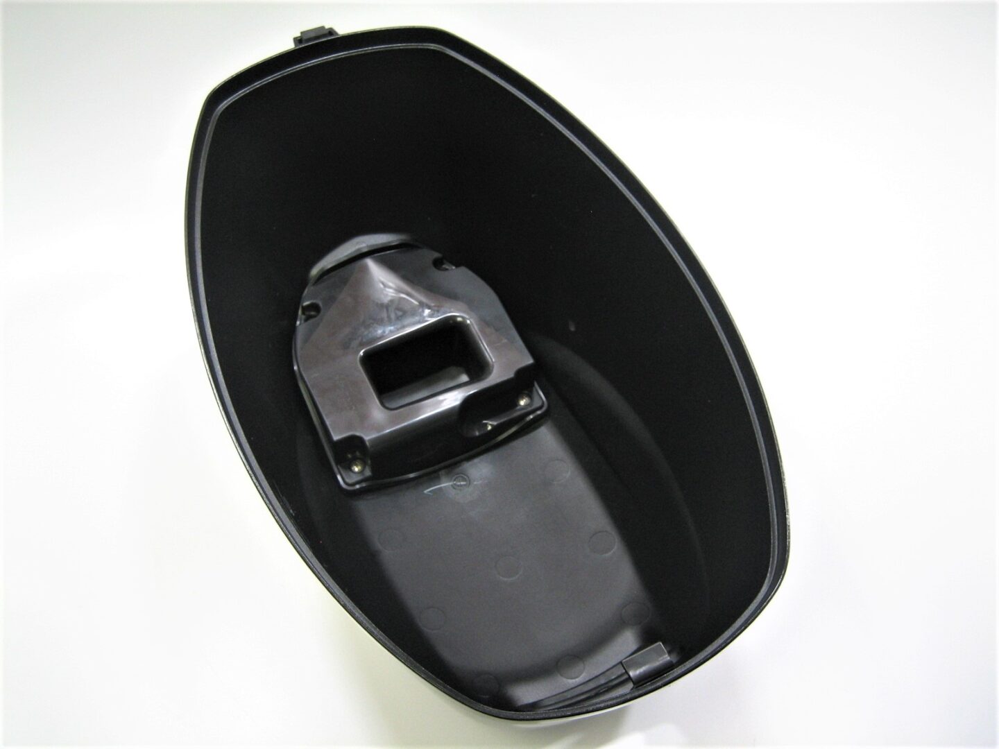 suzuki-61400-89l40-0ep-outboard-motor-engine-oem-hood-cowling-cover-assembly-new-_md_-3-11-21-wopeifjwpoiefwfijwifjipofeoweji-9-