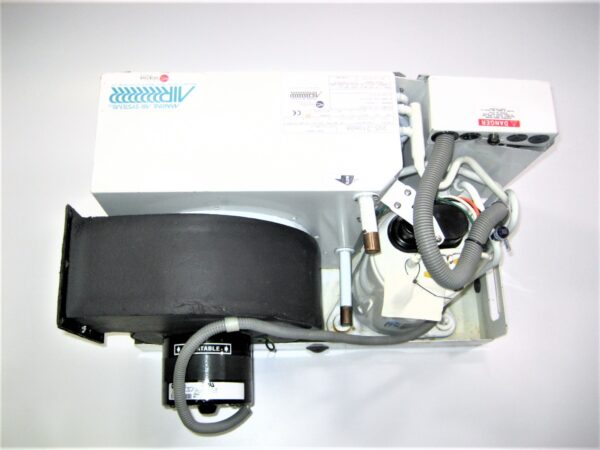 taylor-made-vcp12kz6mflt_eh_3122021-8-