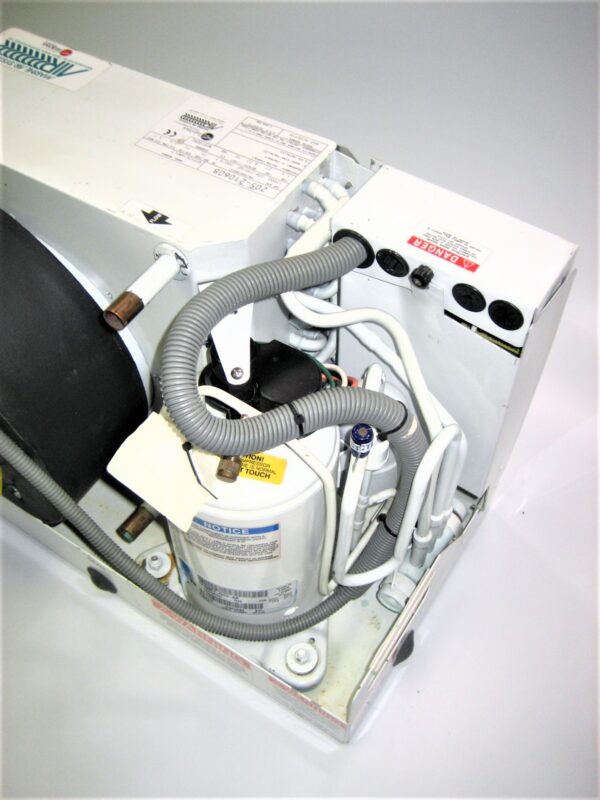 taylor-made-vcp12kz6mflt_eh_3122021-9-