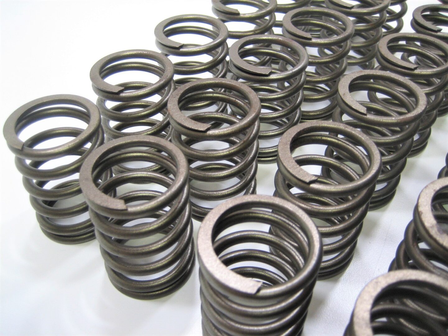volvo-penta-467334-motor-engine-cylinder-head-oem-valve-springs-newfree-ship-_md_-3-15-21-wopeijfpweoqifjqpiwjefpweoifjeopi-7-