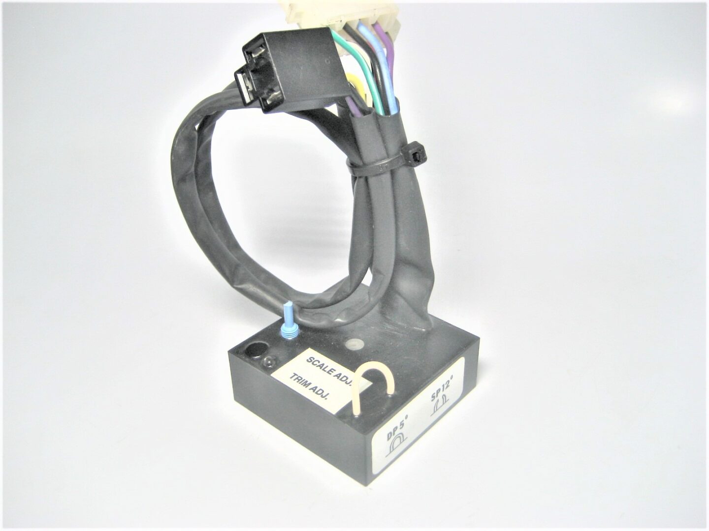 volvo-penta-857534-trim-control-unit_js_31821-1104-3-