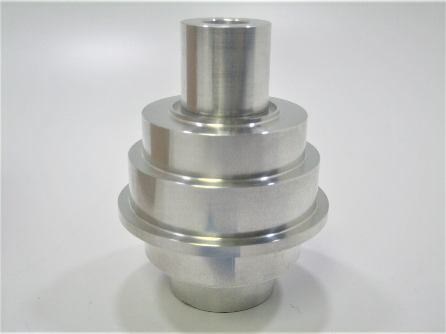 volvo-penta-885557-marine-motor-sterndrive-engine-oem-mandrel-newfree-ship-_md_-3-24-21-woeifjwpqofijwpoifjwpfioqwiofjwio-3-