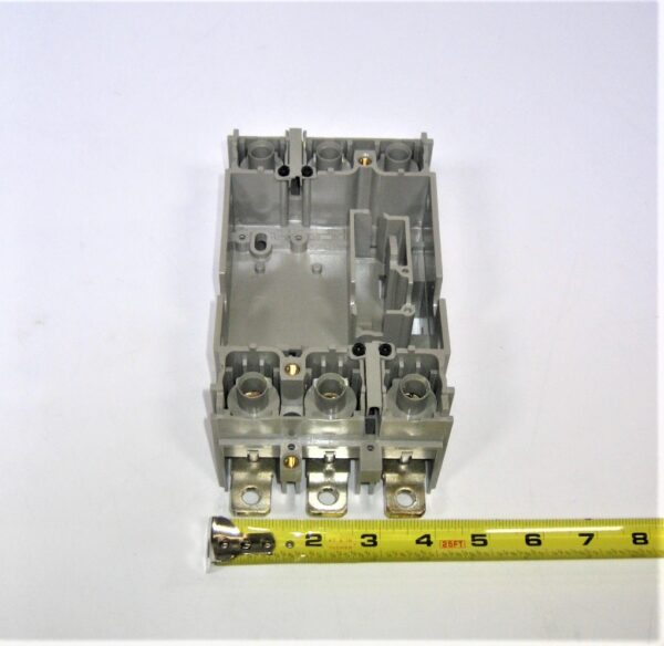 merlin-29266-elec-box_eh_6302021-4-