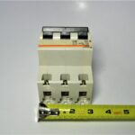 merlin-gerin-20430-circuit-breaker_eh_6302021-5-