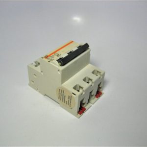 merlin-gerin-20430-circuit-breaker_eh_6302021-7-