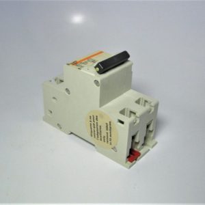 merlin-gerlin-c100-2p-circuit-breaker_eh_6302021-8-