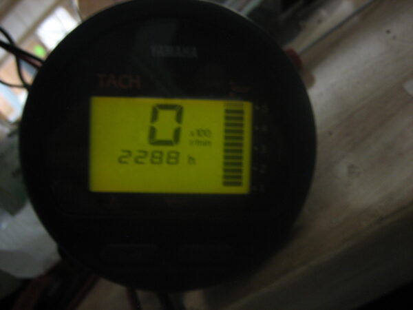 yamaha-outboard-digital-tach-tachometer-1-max-06102021-2-