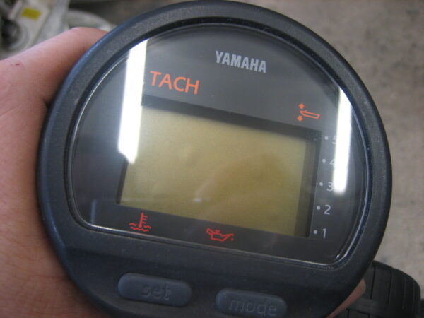 yamaha-outboard-digital-tach-tachometer-2-max-06102021-8-