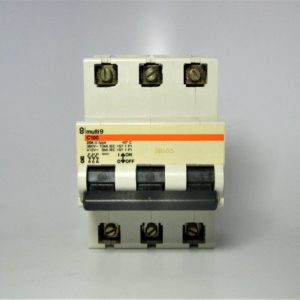 merlin-gerin-20431-breaker_eh_712021-3-