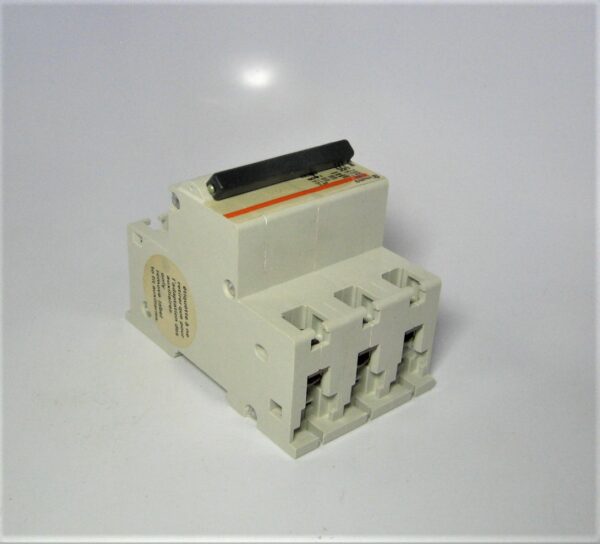 merlin-gerin-20431-breaker_eh_712021-8-