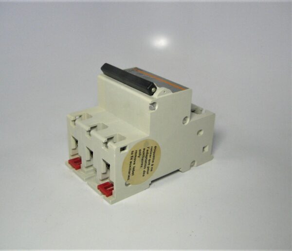 merlin-gerin-20433-breaker_eh_712021-7-