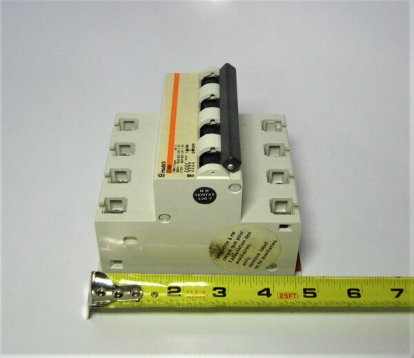 merlin-gerin-20450-breaker_eh_712021-4-