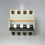 merlin-gerin-20451-breaker_eh_712021-3-