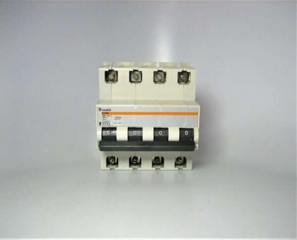 merlin-gerin-20453-breaker_eh_712021-1-