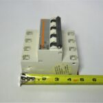 merlin-gerin-20453-breaker_eh_712021-2-