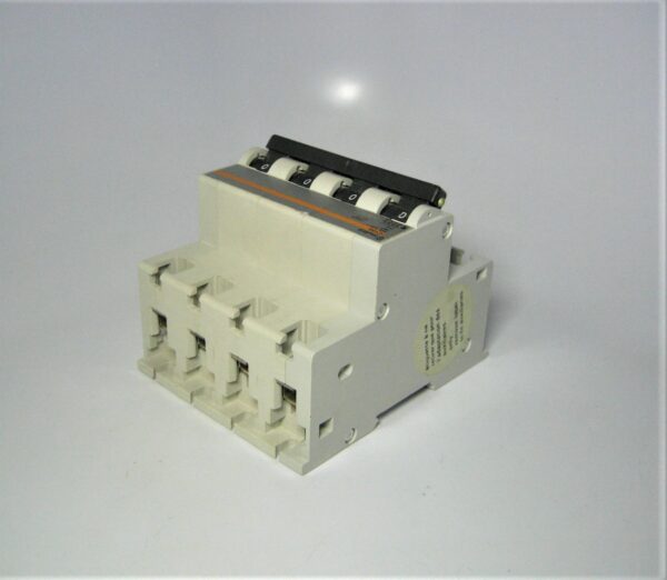 merlin-gerin-20453-breaker_eh_712021-5-