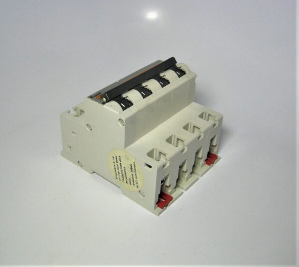 merlin-gerin-20453-breaker_eh_712021-6-