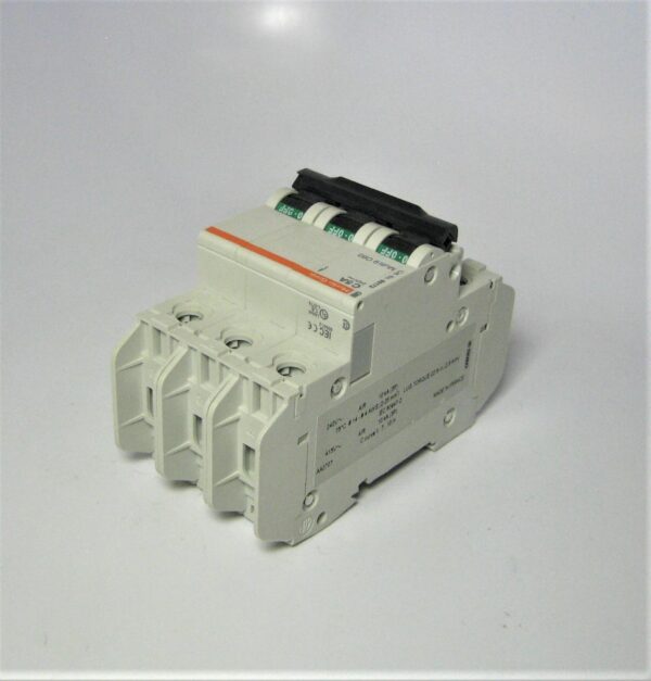 merlin-gerin-60173-breaker_eh_722021-8-