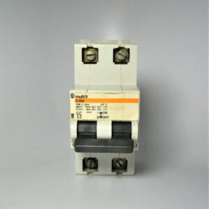 merlin-gerin-blemished-breaker_eh_722021-1-