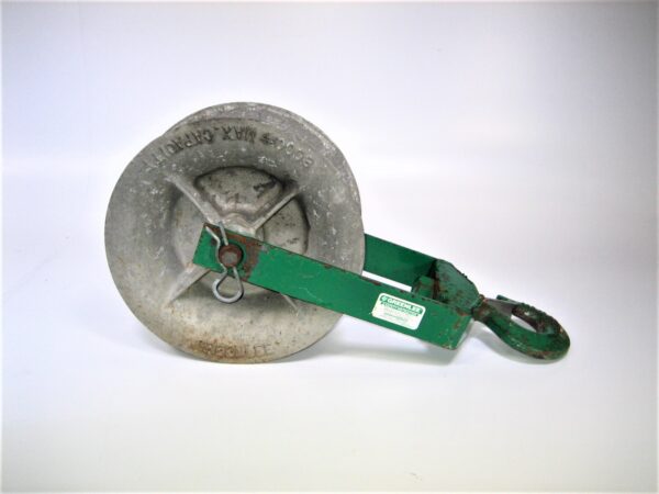 greenlee-12-inch-8000-lbs-puller_eh_8192021-1-