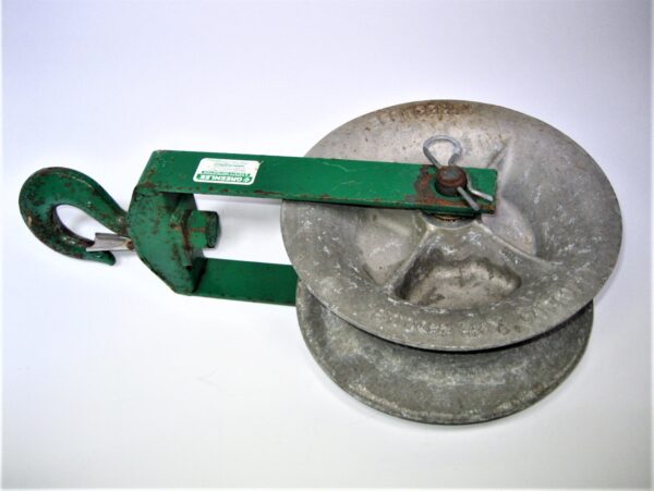 greenlee-12-inch-8000-lbs-puller_eh_8192021-8-