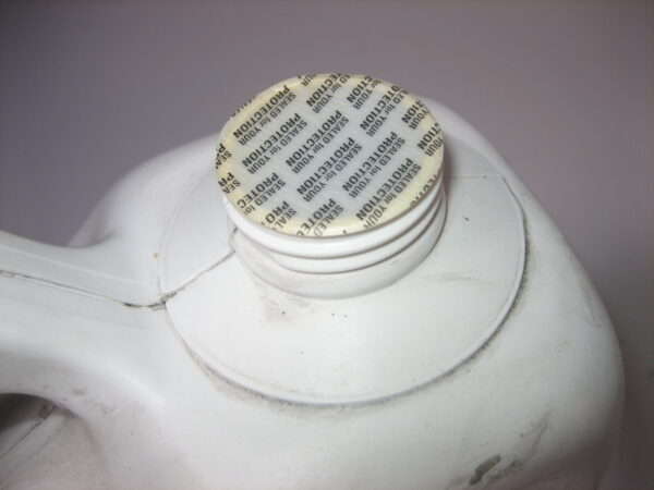 ql-volvo-penta-neutra-salt-concentrate-gallon-41103102-new-old-stock-max-09172021-5-