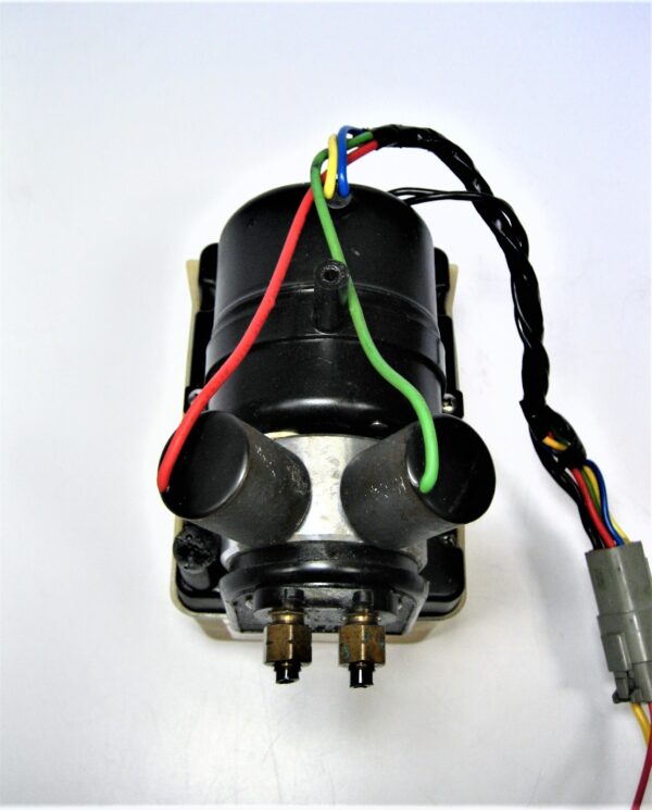 bennett-v351-tilt-motor_eh_10112021-10-