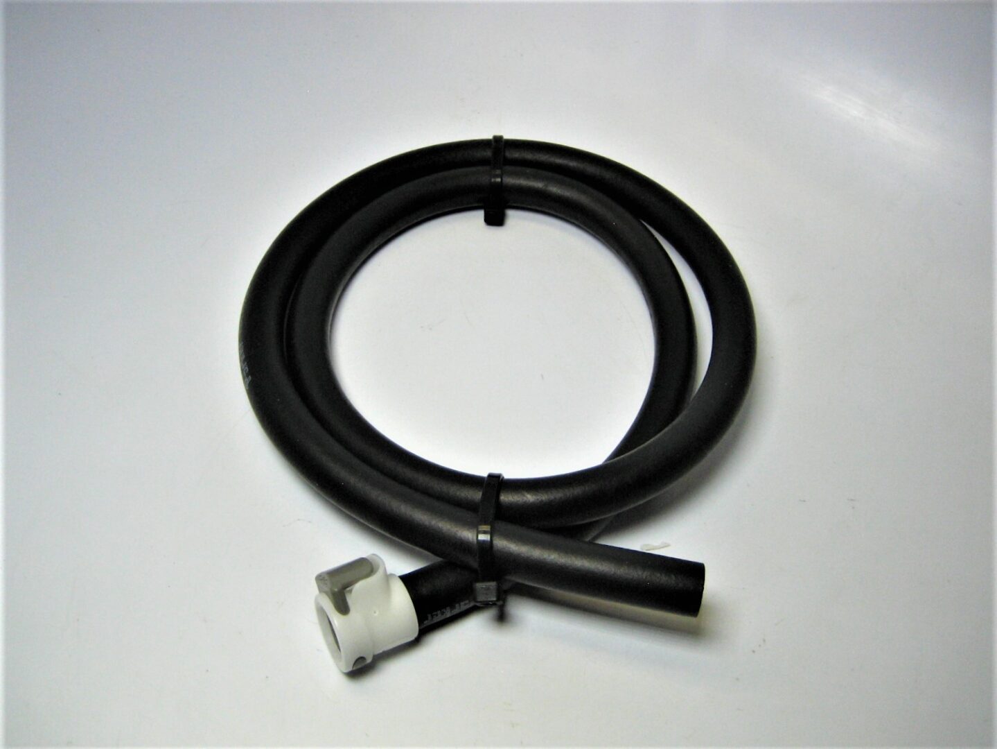 mercury-8m0060816-hose_eh_10222021-3-