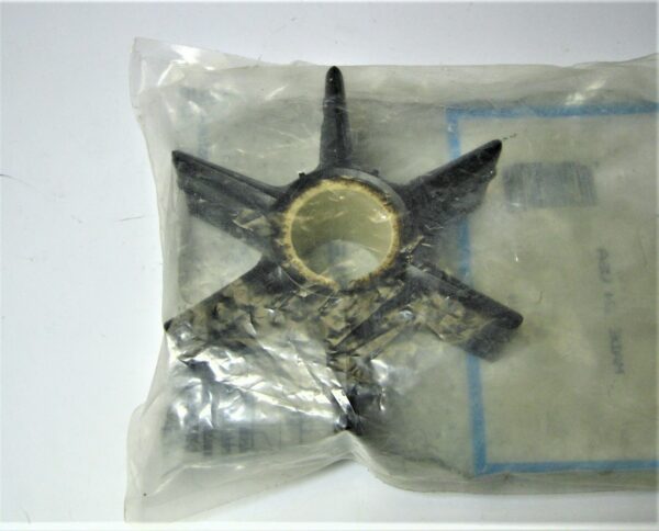quicksilver-47-43026t2-water-pump-impeller_eh_10142021-4-