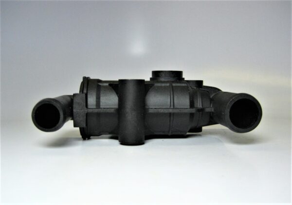 volvo-22643084-thermostat-house_eh_10182021-6-