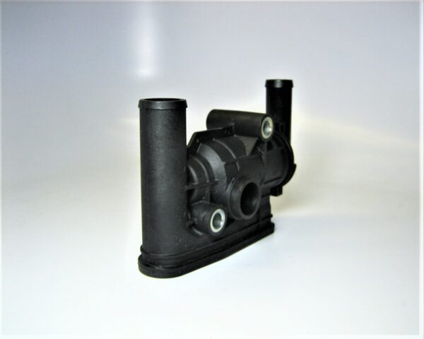 volvo-22643084-thermostat-house_eh_10182021-9-