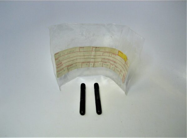 volvo-penta-982974-studs_eh_10292021-1-