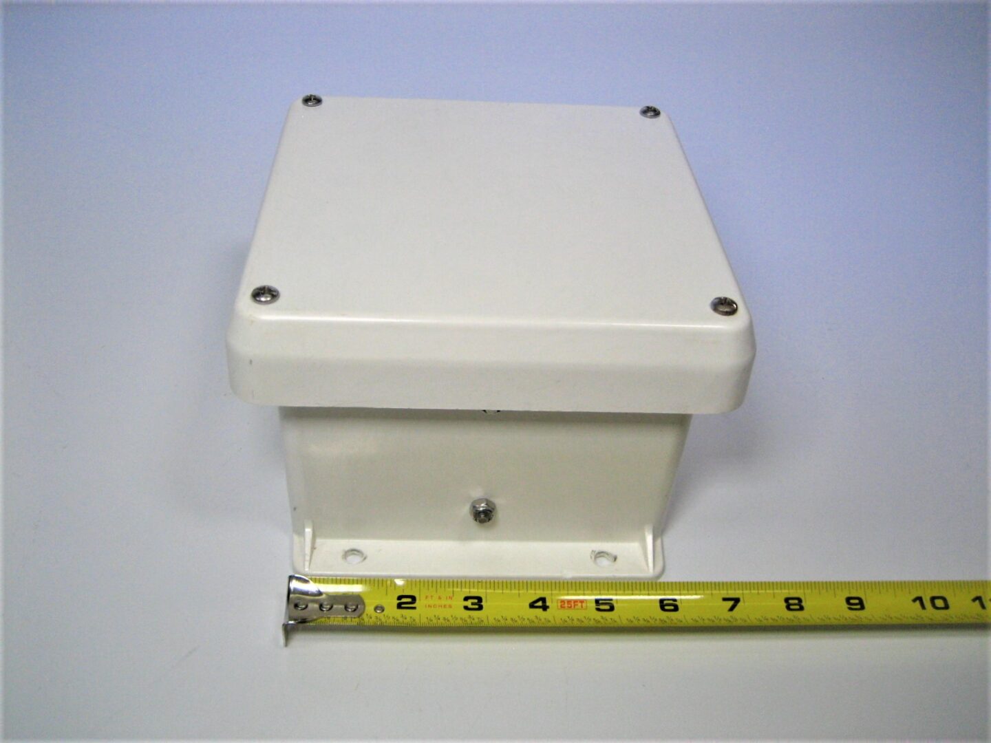 Vynckier VJ1008W Fiberglass Enclosure – Used, Read Desc – Multiple Units Available