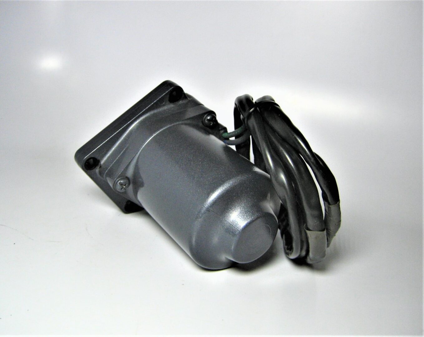 yamaha-6d8-43880-09-00-pump-motor_eh_1042021-6-