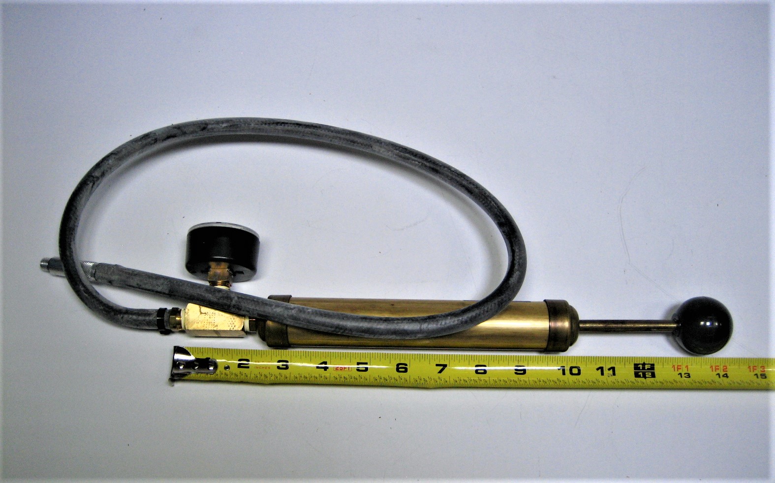 evinrude-johnson-507977-gearcase-leakage-pressure-tester_eh_11192021-3-