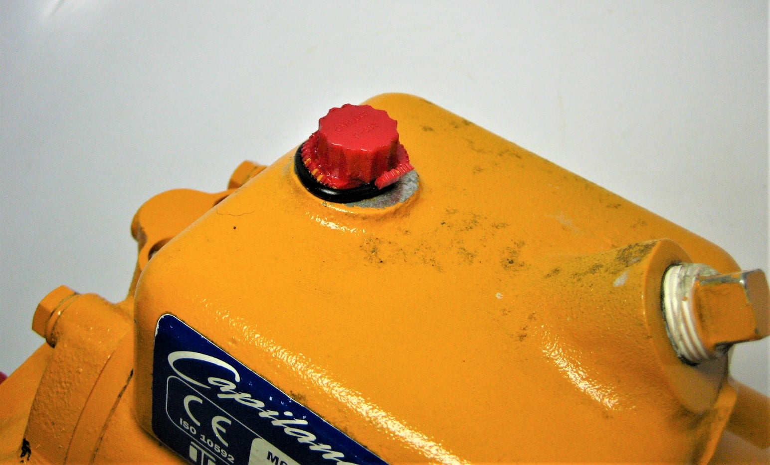 seastar-teleflex-hh5275-capilano-1275-v-marine-hydraulic-steering-helm_eh_11192021-7-