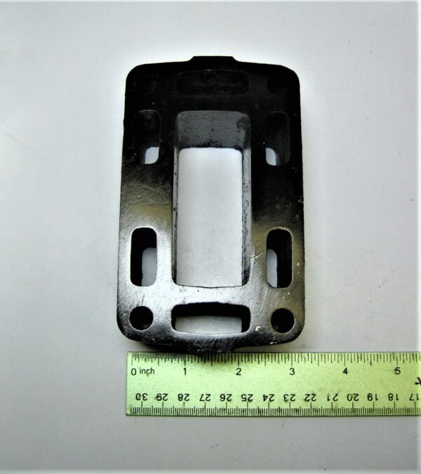 volvo-penta-841427-middle-exhaust-riser_eh_1132021-3-