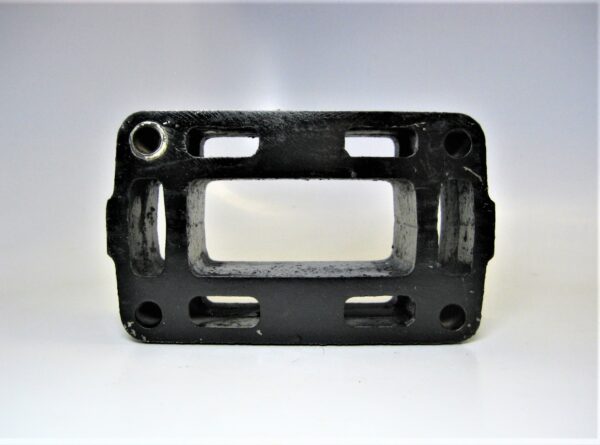 volvo-penta-841427-middle-exhaust-riser_eh_1132021-6-