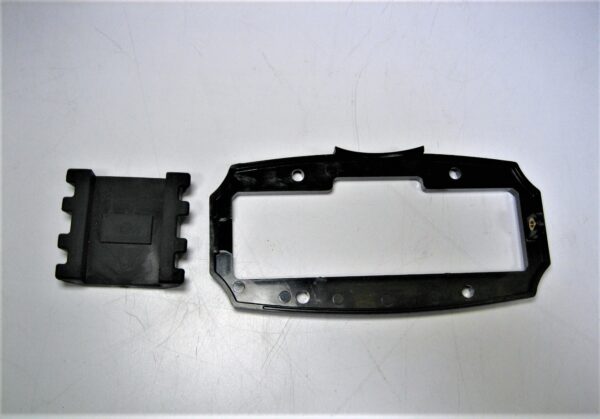 mercury-8m0059686-panel-mount_eh_12152021-11-