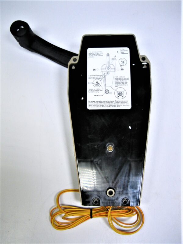 mercury-8m0059686-panel-mount_eh_12152021-5-