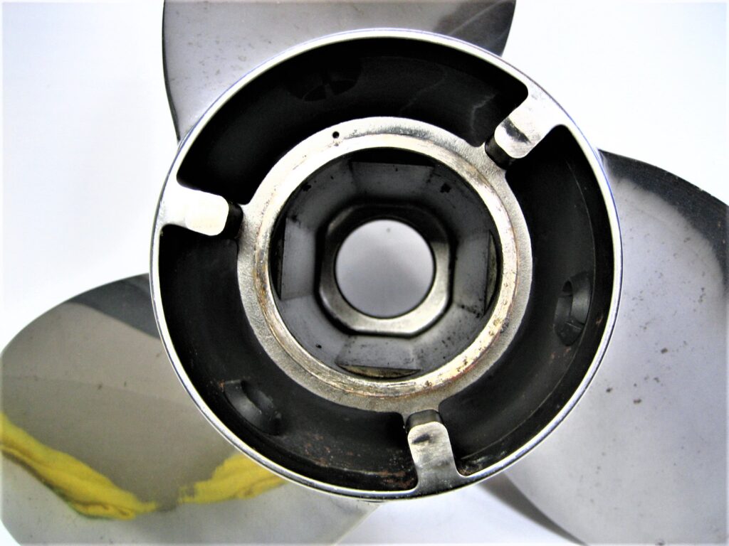 Mercury 48-18278 Mirage Plus 3-Blade RH 14" x 17" Stainless Steel Propeller - Max Marine Outlet