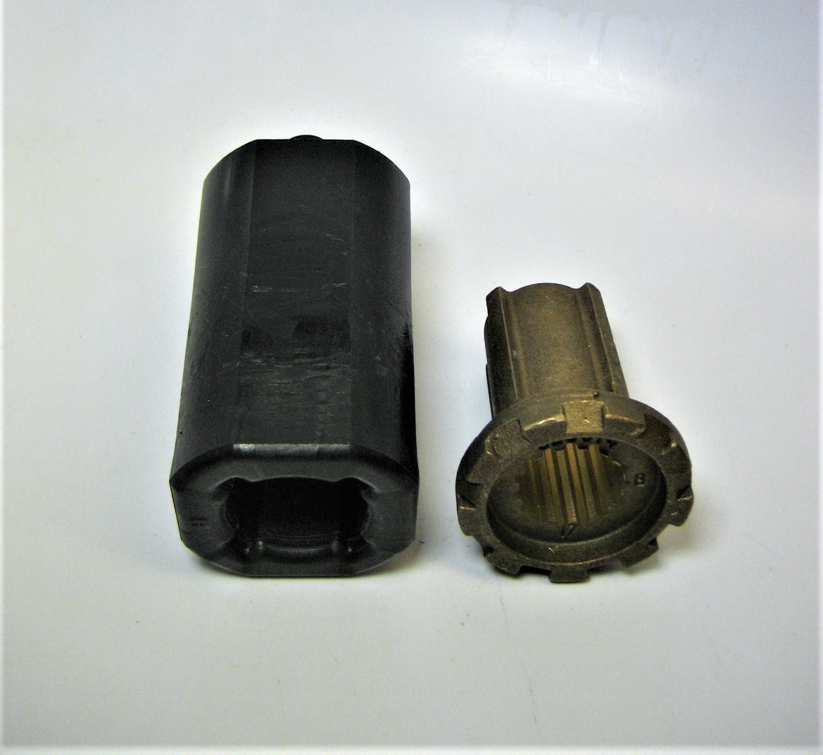 Mercury Marine 835257K1 *OEM*NEW MerCruiser FloTorq II Prop Hub