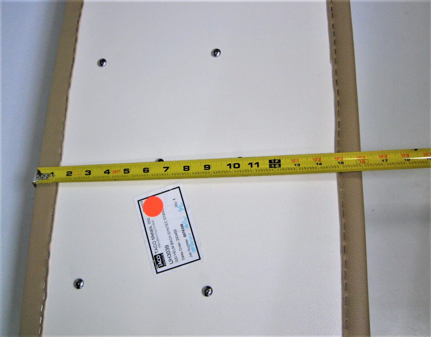 taco-marine-uh3039-helm-bench_eh_12132021-10-